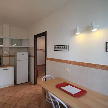 Apartmán La Canonica-1 By Interhome